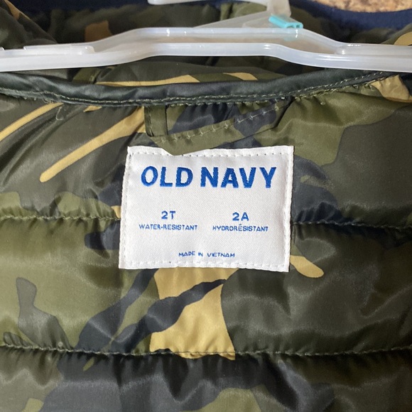 2T Old Navy-puffer Jacket - Picture 5 of 5